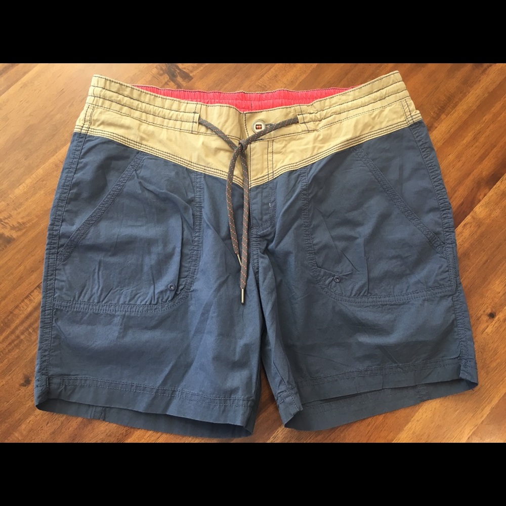 Columbia Hiking Shorts